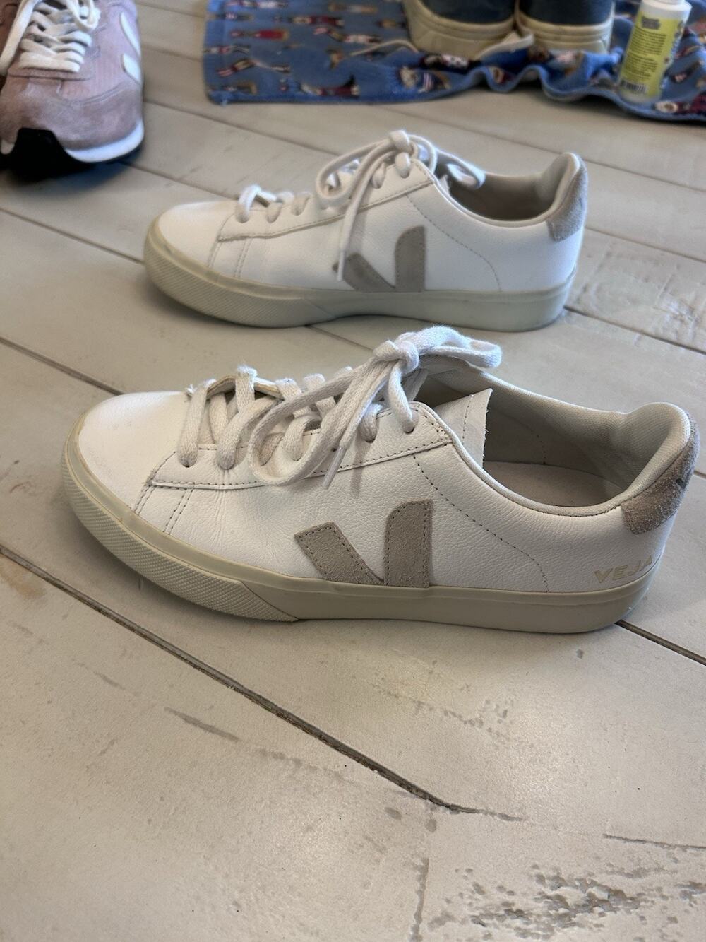 Veja Campo Sneakers Size 7